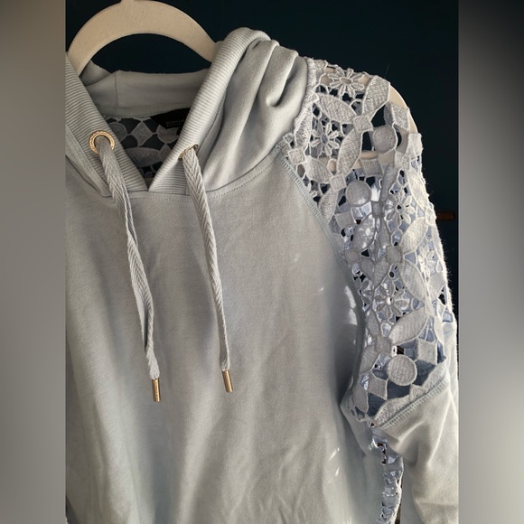 Donna Karan Hoodie - Picture 2 of 10